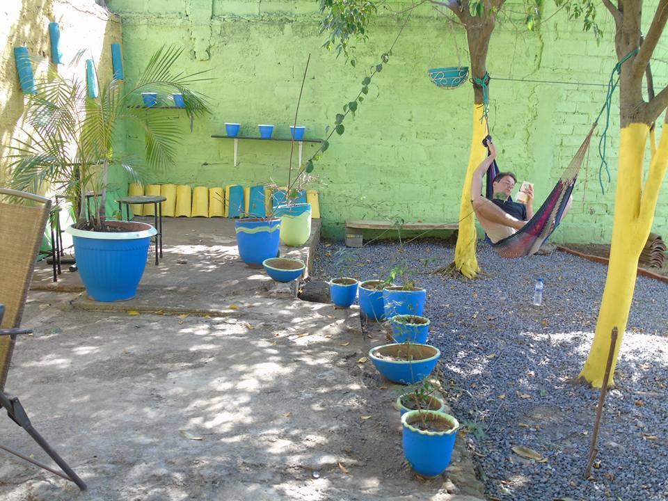 Hostal El Jardin León エクステリア 写真